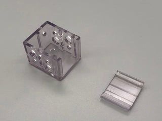25mm Venetian Blinds Clear Plastic Box Brackets - Pack of 100 - www.mydecorstore.co.uk