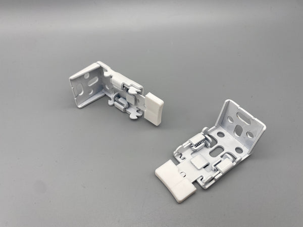 Angle Bracket for Roman Blinds - Tension Angle  Metal Brackets - Pack of 100 - www.mydecorstore.co.uk